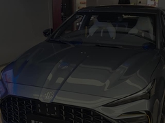 चीनी फास्ट शिप टर्बो 2WD डीसीटी इलेक्ट्रिक एमजी कार 7Gears ईंधन एमजी 6 प्रो सेडान नई कार