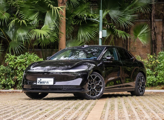 आरामदायक Zeekr 007 इलेक्ट्रिक वाहन 310Kw 870Km 422Ps 440Nm 5 दरवाजे सेडान नई कार