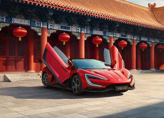 चीन छूट वयस्क व्यक्तिगत BYD EV कार 450Km शुद्ध नई ऊर्जा इलेक्ट्रिक वाहन EV नई कार
