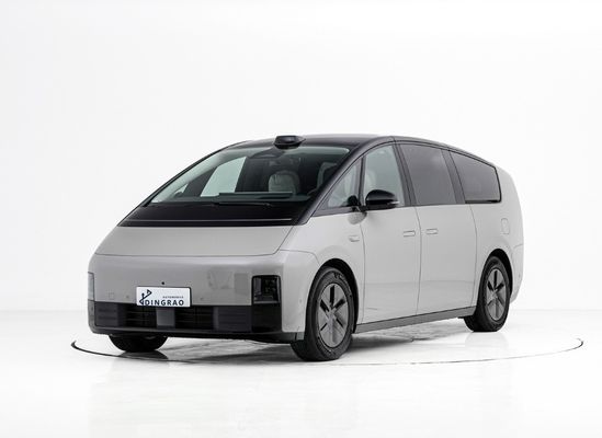स्टॉक में स्वचालित बैटरी Lixiang मेगा इलेक्ट्रिक वाहन MPV नई ऊर्जा EV कार